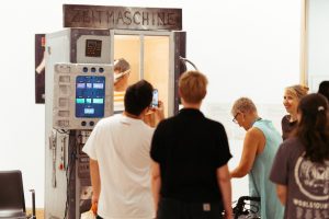 Mehr über den Artikel erfahren Lange Nacht der For­schung mit der Klima-Zeitmaschine
